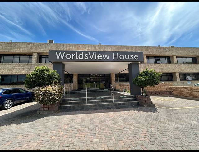 1,932M² OFFICE FOR SALE IN WOODMEAD